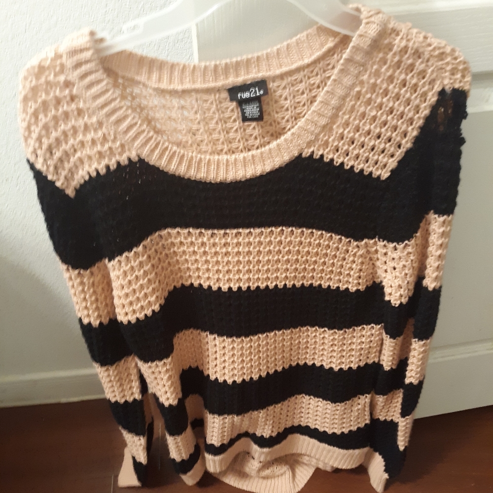 *SOLD ON MERCARI DO NOT BUY*